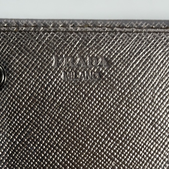 Authentic PRADA Large Saffiano Leather Wallet- Silver - Picture 8 of 16